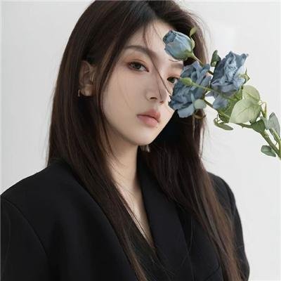 拇指姑娘